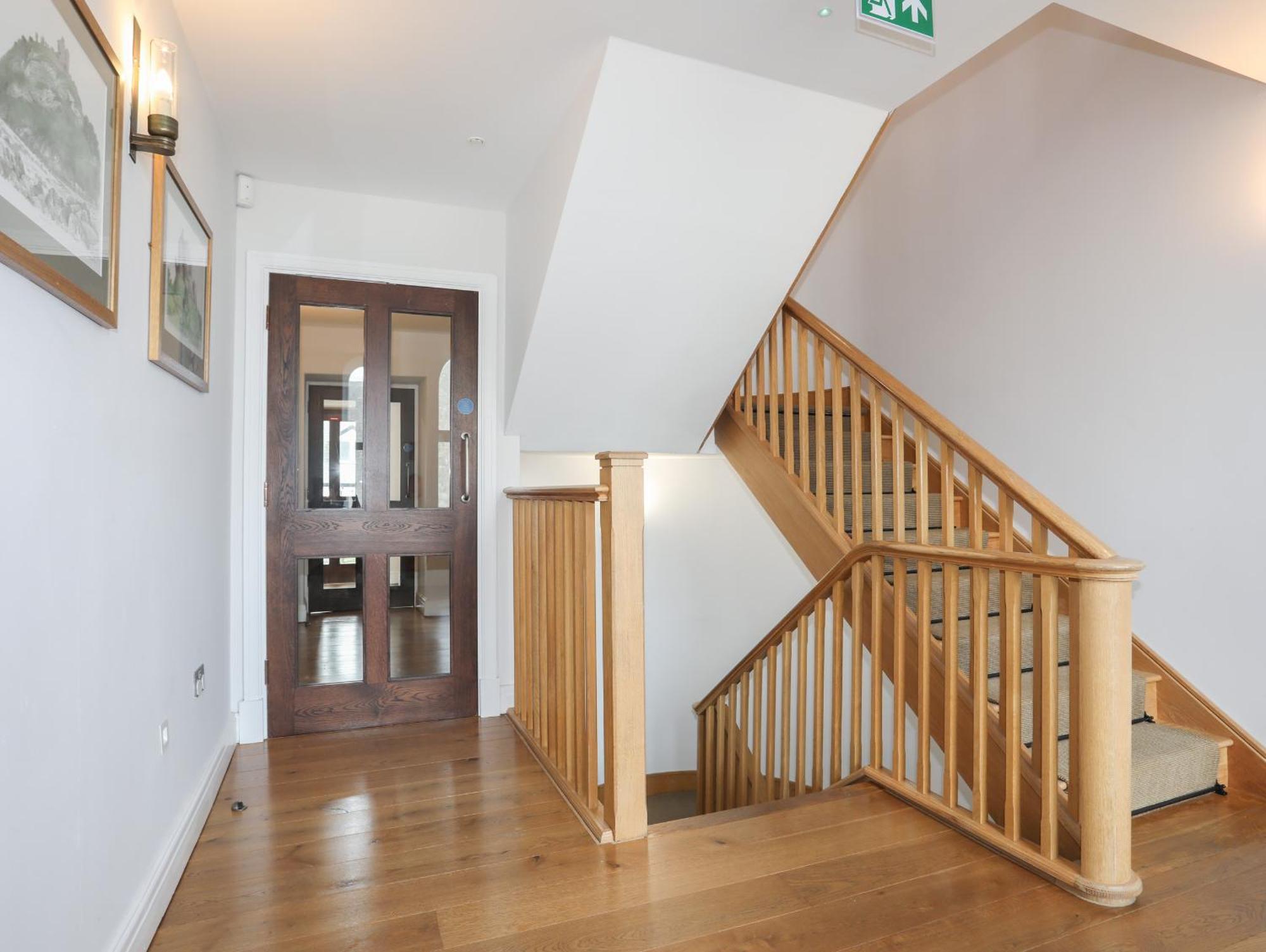Harlech Apartments - Efnisien Екстериор снимка